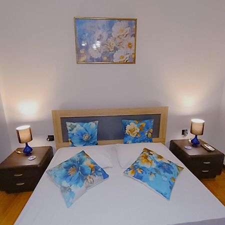 Cozy Apartment In Athene Buitenkant foto