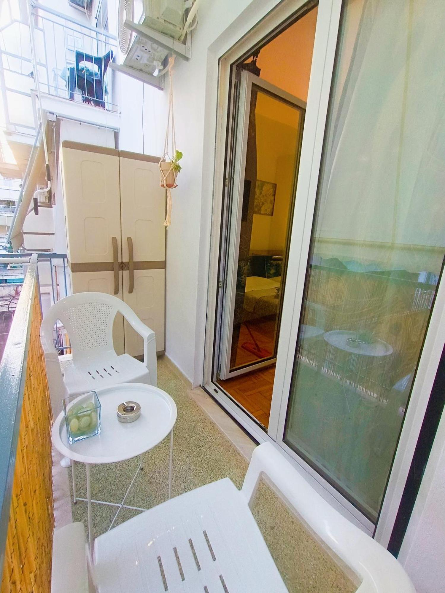 Cozy Apartment In Athene Buitenkant foto