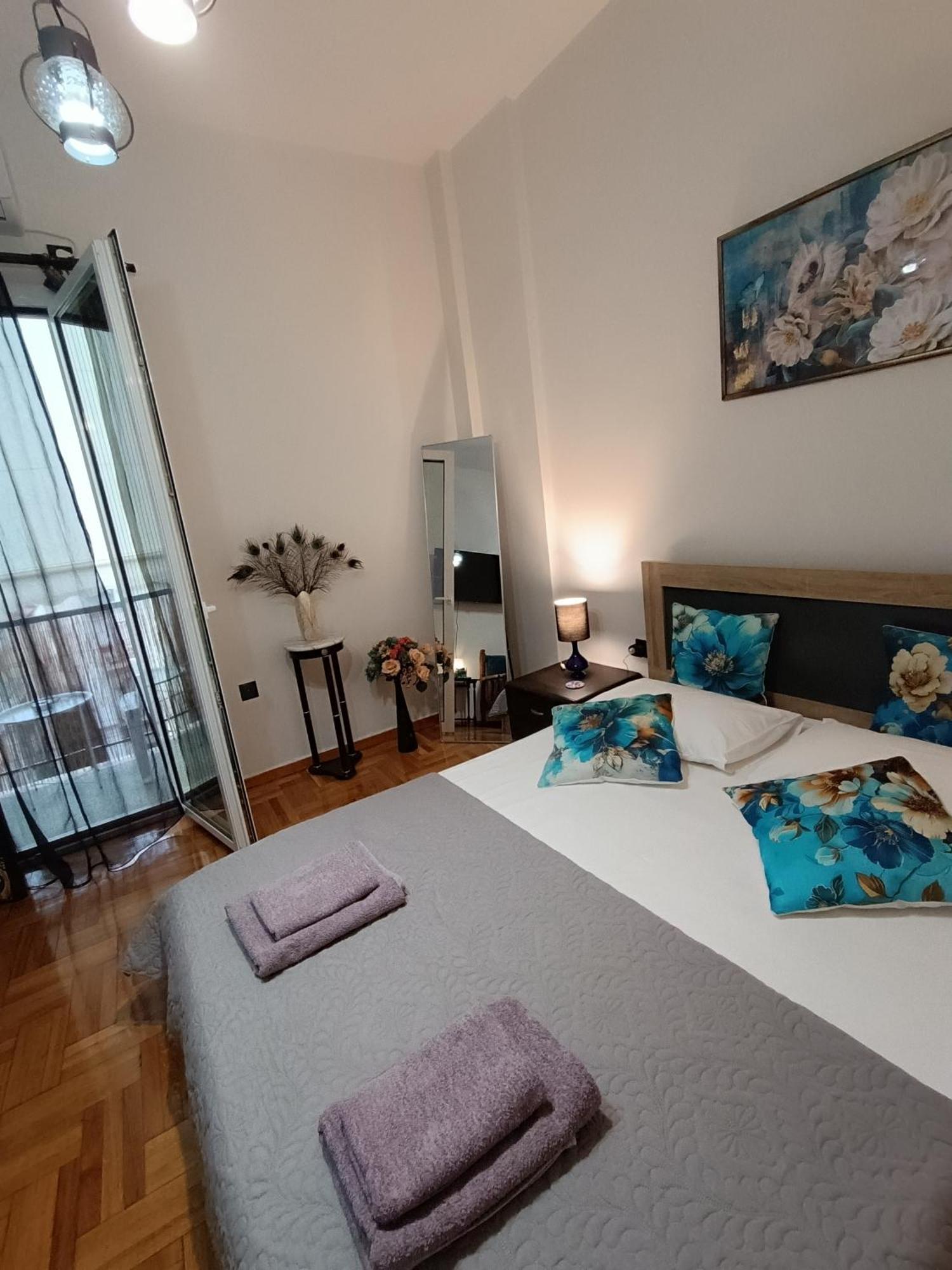Cozy Apartment In Athene Buitenkant foto